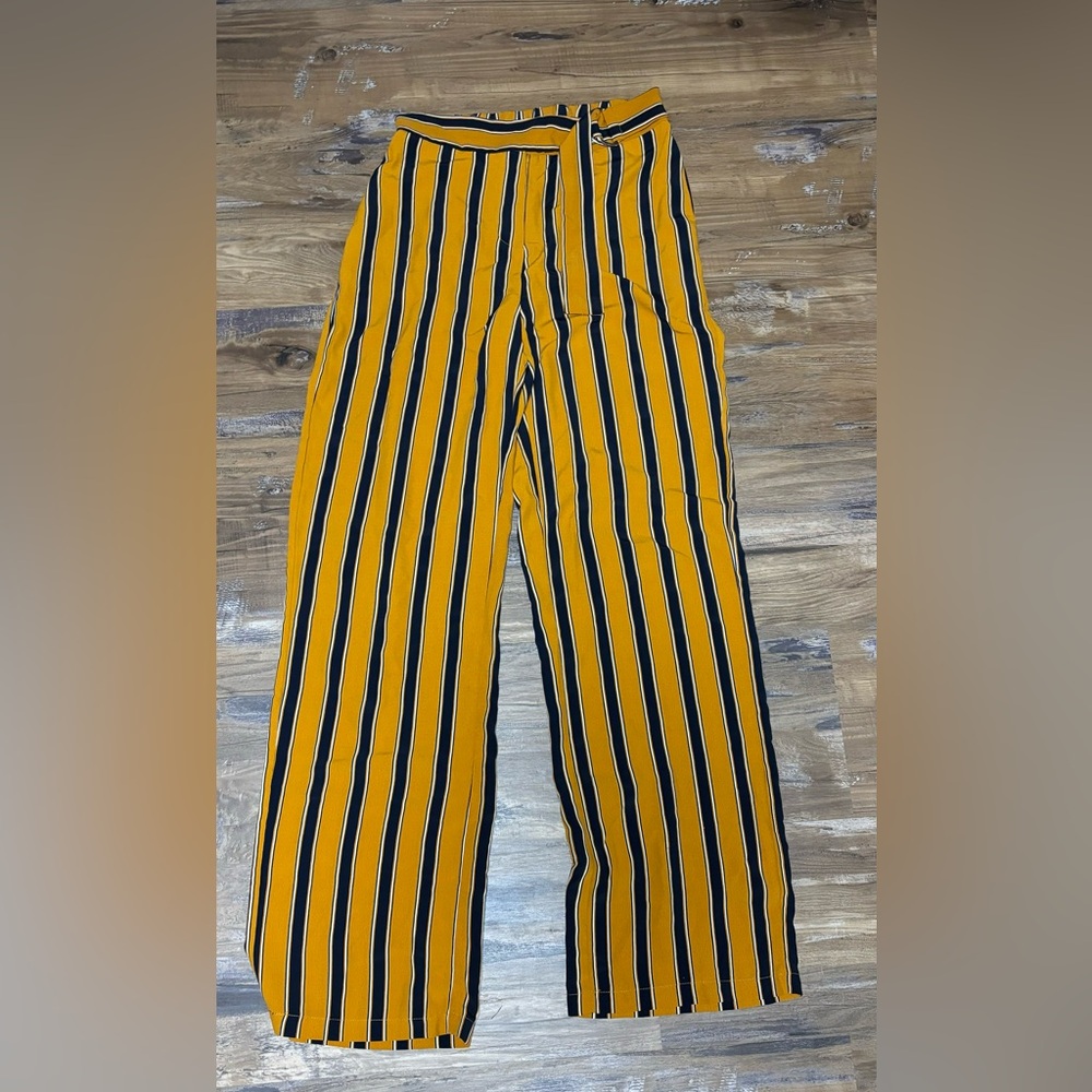 Windsor Yellow and Navy Striped Pants Size M